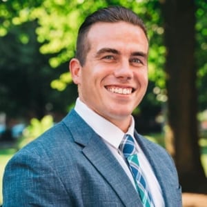 Doug Caves, real estate agent